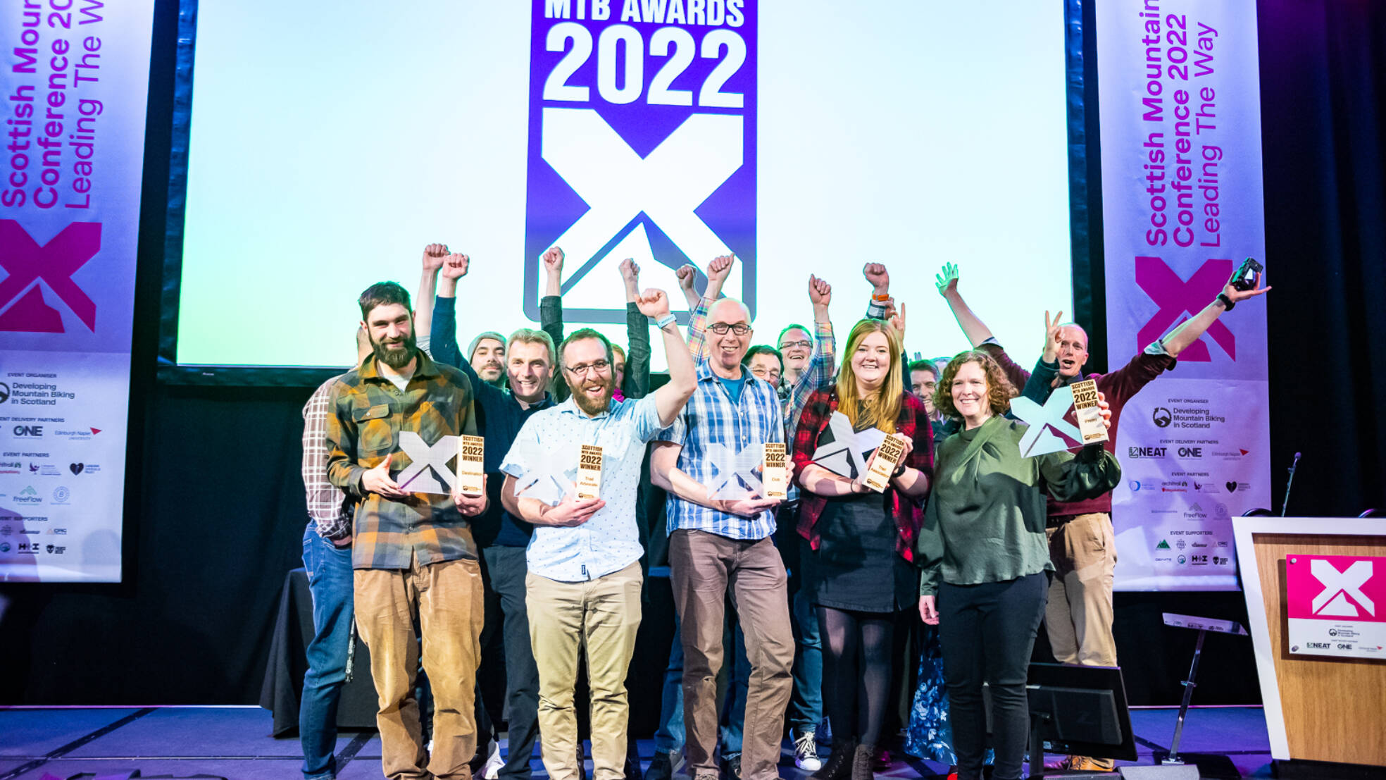 DM Bin S Awards 14