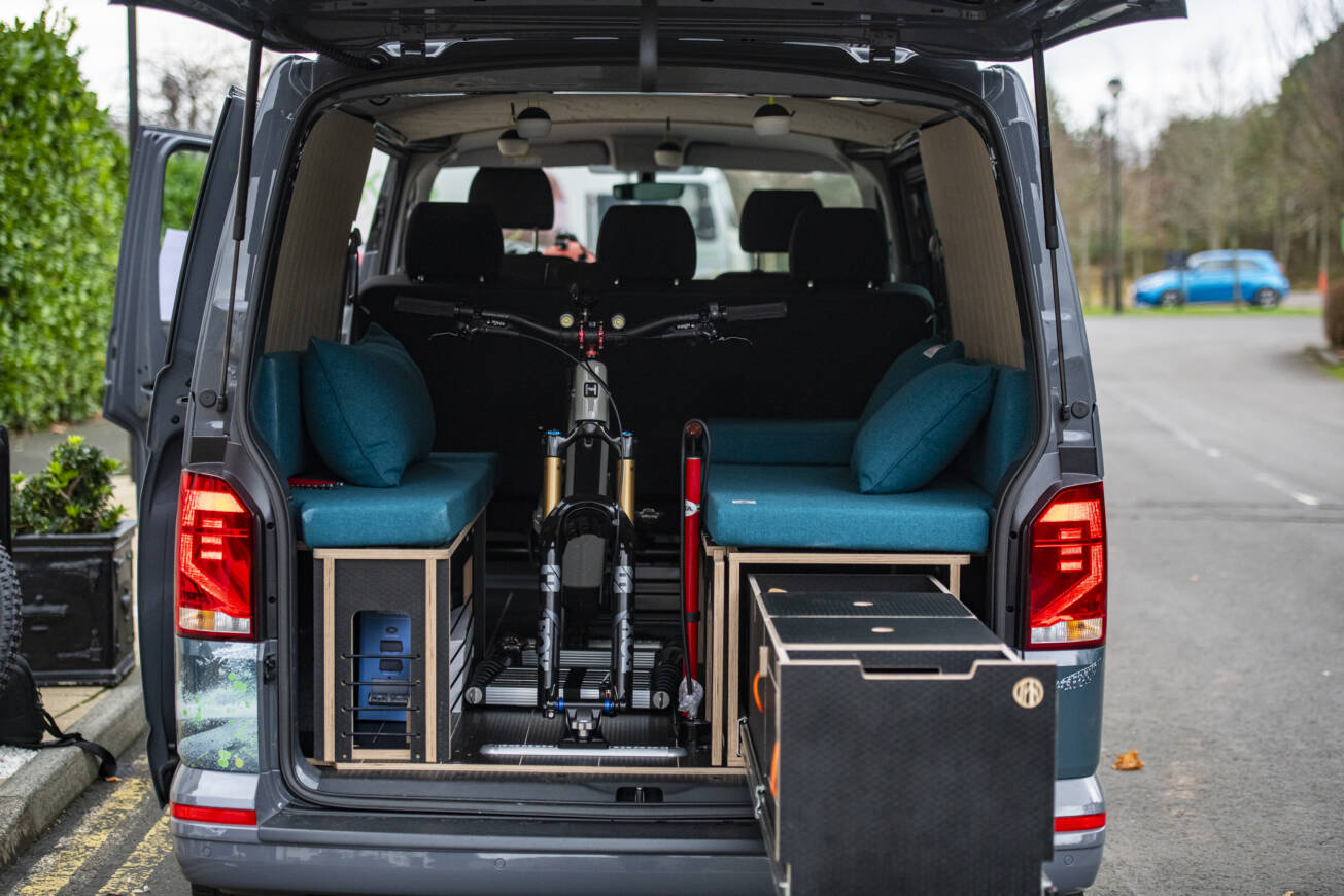 DM Bin S Conference Day Velo Van
