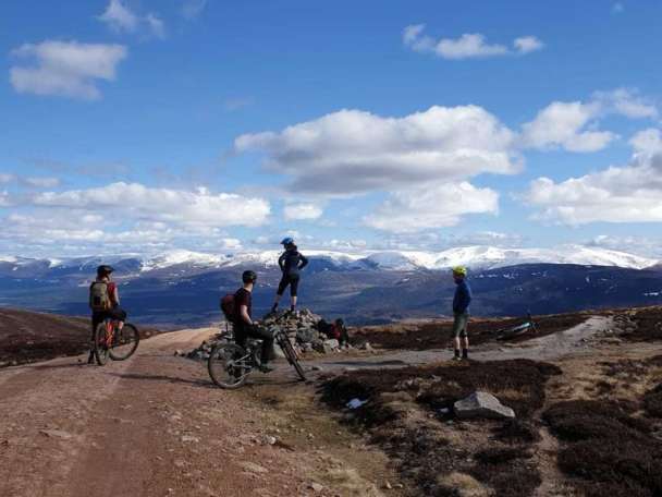 MTB Leaders