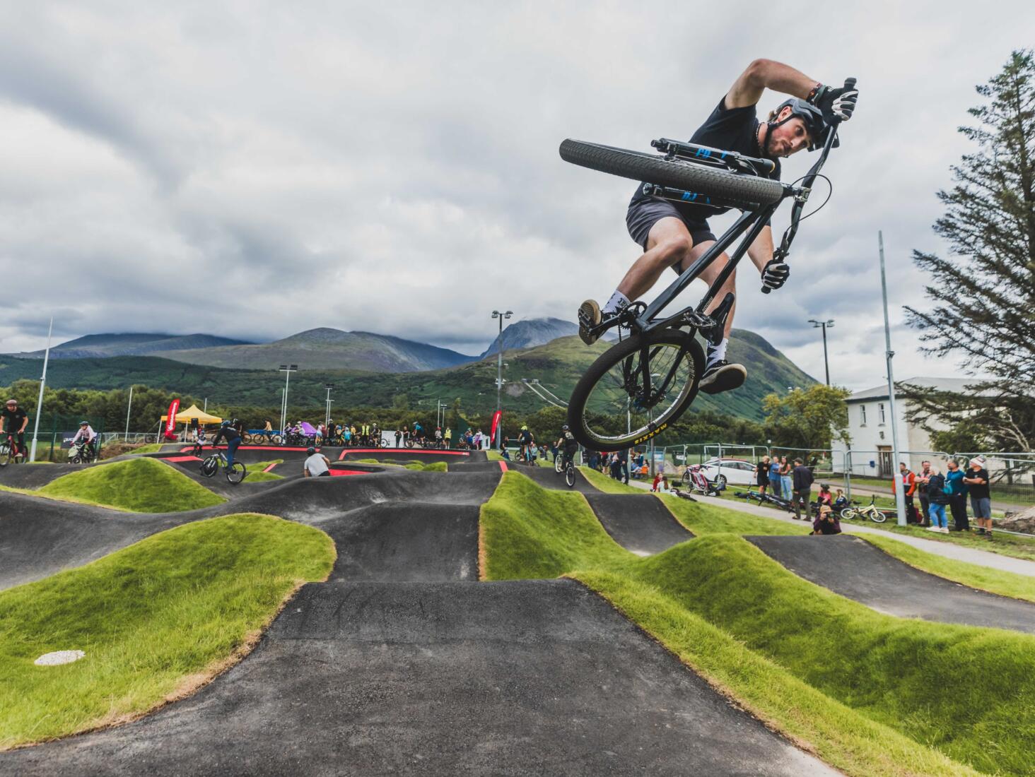 DG Fort William Bike Park 65 small